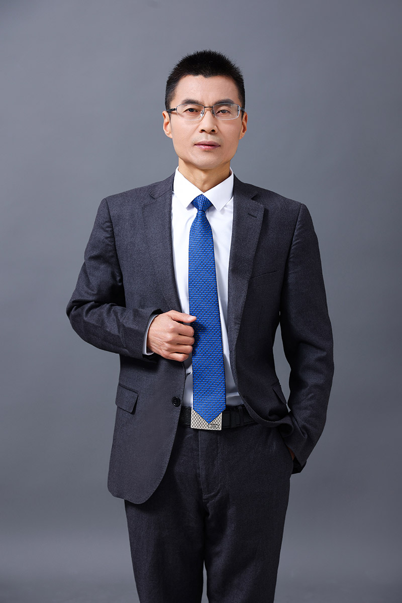 周启安律师